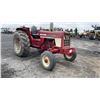 Image 5 : 1980'S VINTAGE INTERNATIONAL 574 TRACTOR DIESEL HYDRASTATE, LOW HRS 2501 ONLY TWO OWNERS, GOOD RUBBE