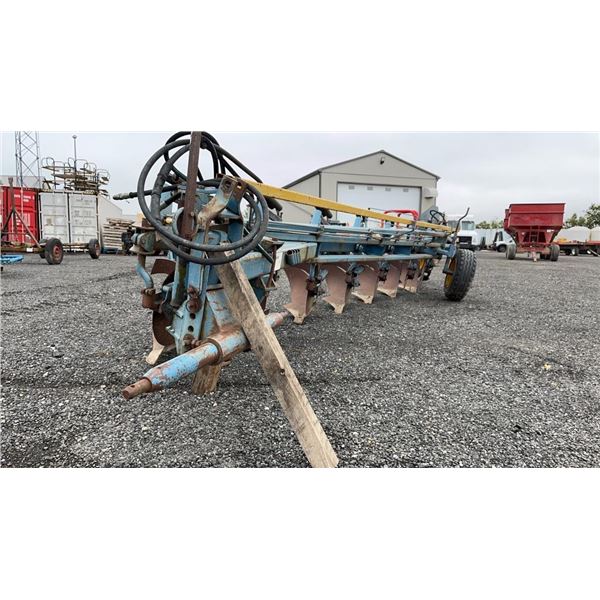 OVERUM D698 7 FURROW PLOW W/SIDE SHIFT, VARIABLE WIDTHS SN 739238892