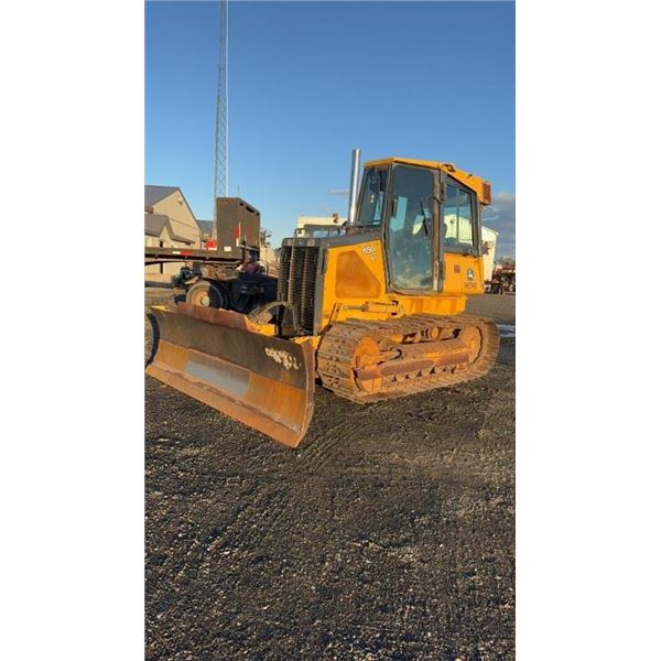 2005 JOHN DEERE 650J XLT CRAWLER DOZER 10165 hours SN T0650JX108101