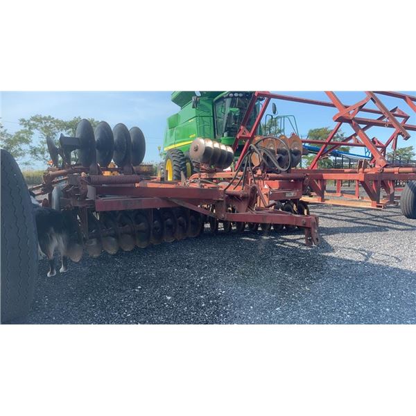 IHC 470 15'  DISC W/DRAG HARROWS 7.5" SPACING SN 047000U013717 1F
