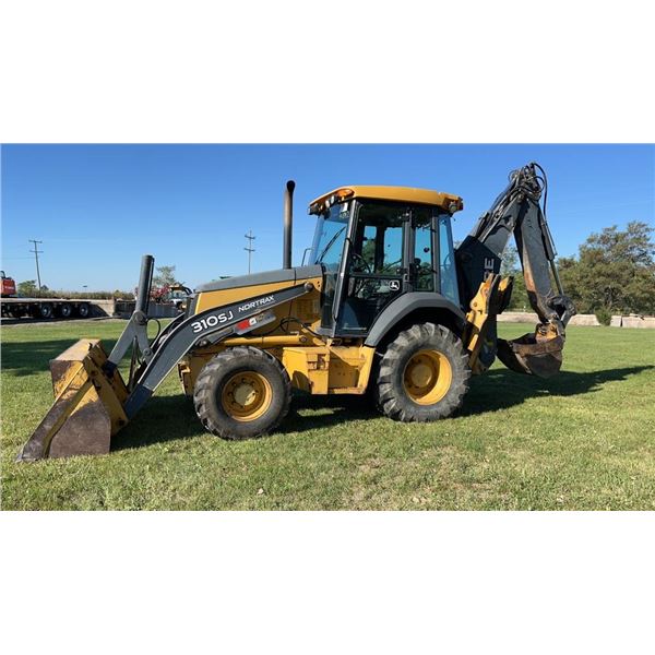 2011 JOHN DEERE 310SJ LOADER BACKHOE 8040 HOURS, EXCELLENT CONDITION.CAN,4WD,EHOE,PILOT CONTROLS.PWR