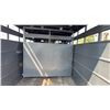 Image 10 : 2022 CORNPRO SBI 16' LIVESTOCK TRAILER 2 AXLES, GREY, OWNERSHIP IN OFFICE
