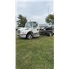 Image 2 : 2009 FREIGHTLINER M2 BUSINESS CLASS 106TRUCK  MERCEDES BENZ ENGINE MBE 900 EPA 07  HYDRAULIC BRAKES,