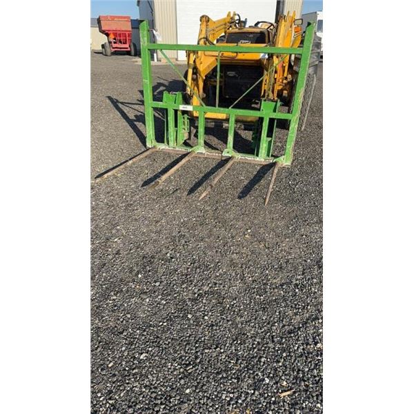 HLA  FE550JD640 - 4 PRONG BALE SPEAR WITH JD 640 HOOK UP SN 20LA78969 NOT SOLD WITH TRACTOR 2B