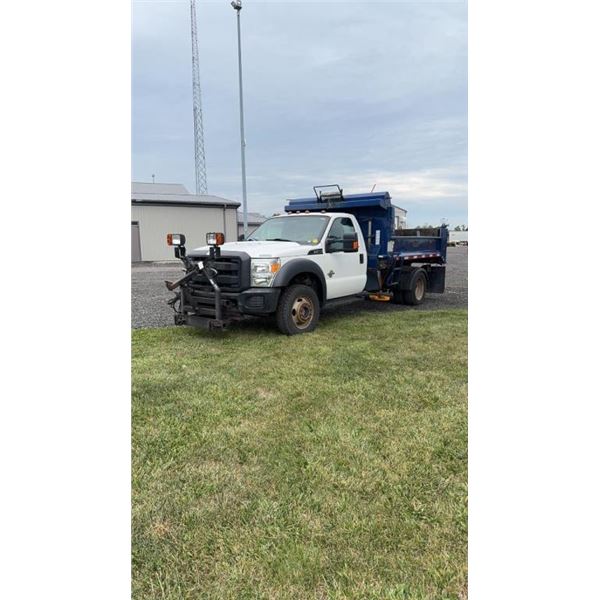 2013 FORD F550 SUPER DUTY TRUCK & PLOW  6.7L POWER STROKE DIESEL ENGINE AUTOMATIC TRANSMISSION  GVWR