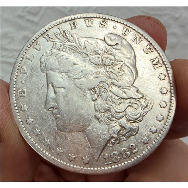 MORGAN SILVER DOLLAR - 1892O