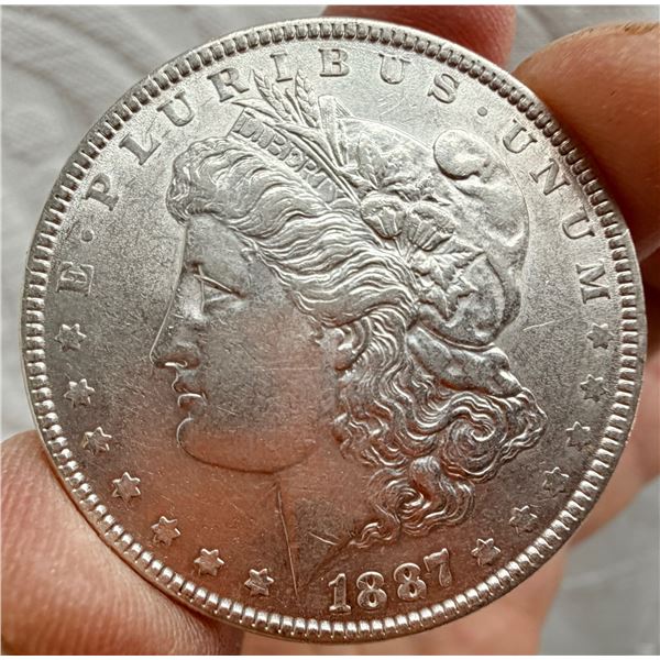 MORGAN SILVER DOLLAR - 1887