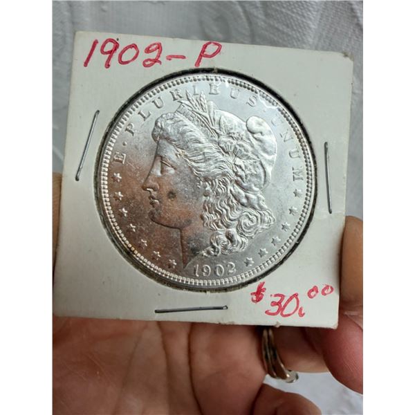 MORGAN SILVER DOLLAR - 1902