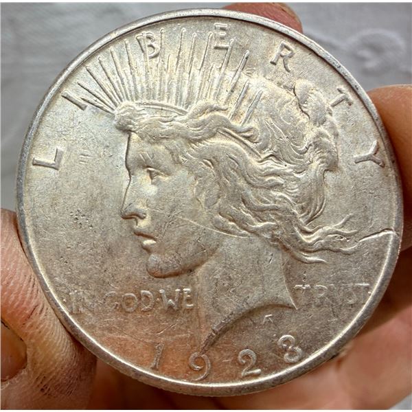 PEACE SILVER DOLLAR - 1923S