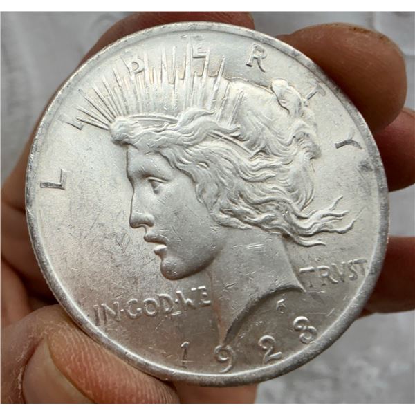 PEACE SILVER DOLLAR - 1923