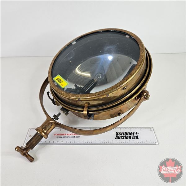 Brass Searchlight : THE CARLISLE & FINCH CO. : Type B1 (11"Dia)