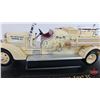 Image 4 : Signature Series : Diecast Firetruck Model "1938 AHRENS-FOX VC" (In Case) (Scale 1:43) (Case Measure
