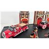 Image 4 : Hawthorn Village : Firefighters Tribute Collection (11 pcs) (Buildings Magnetic to Base) (Base Measu