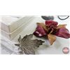 Image 5 : Collector Combo : Antique Leather Change Purse; Variety Vintage Jewellery; Pins; etc