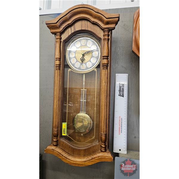 Quartz Wood Cased Wall Clock (Batt Op) (Working)
