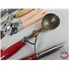 Image 8 : Vintage Kitchen Utensils (11pcs) w/Glass Jar