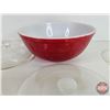 Image 5 : Pyrex No 1 Mixing Bowl (4Qt) c/w Casserole Dish Lids (3)