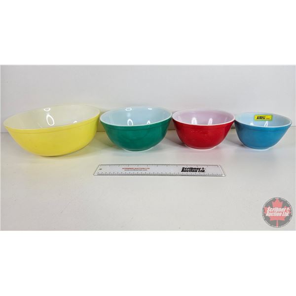 Pyrex Mixing Bowls (4) : 404, 403, 402 & 401
