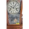 Image 2 : Waterbury Clock Co Gingerbread Clock (Works)