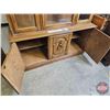 Image 5 : Vintage Arch Top Lighted China Cabinet (2 Pc)