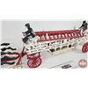 Image 3 : Vintage Cast Iron Toy Horse-Drawn Fire Ladder Wagon