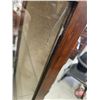 Image 6 : Vintage Queen Anne Style Curio Cabinet (Glass Door & Sides)