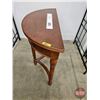 Image 4 : Demi-Lune Console Table