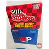 Image 6 : NASCAR Collection : Die-Cast Cars (Scale 1:24) (2), Tin, Collector Plate, etc