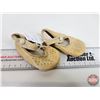 Image 1 : Vintage Baby Shoes (Consignor Tag: 80 Years Old)