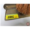 Image 5 : Brass Crumb Sweeper