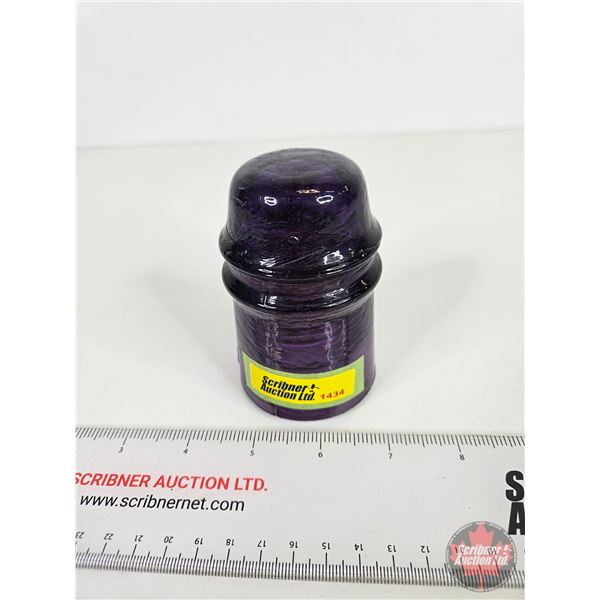 Purple Insulator : Embossed "Canada"