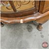 Image 10 : Art Deco Curved Glass Curio Cabinet w/Glass Shelves & Sliding Door