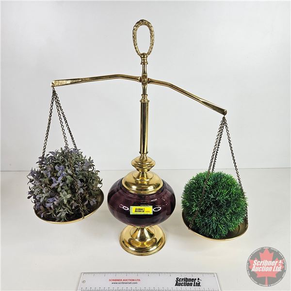 Vintage Balance of Justice Display Scale