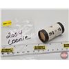 Image 1 : Canada $1 Loonie Roll 2004 (Original Roll) (NOTE: Rolls not opened by the Auction Company, so quanti