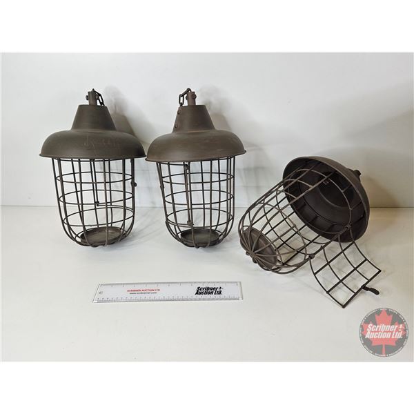 Hanging Wire Basket Style Candle Holders (3) (Measures : 15 H)