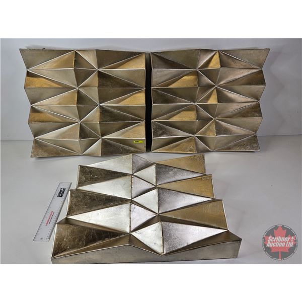 Tin Dimensional Wall Art (Measures : 19-1/2"H x 21-1/2"W)