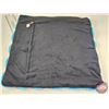 Image 6 : Throw Pillows (3) & Pillow Case