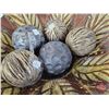 Image 3 : Variety of Home Décor : Signs (3), Vases (3) & Bowl of Décor Balls