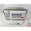 Image 5 : Salton Microwave  (Measures : 11"H x 19"W x 12-3/4"D)