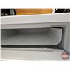Image 5 : Compact Refrigerator  (Measures : 33"H x 21-3/4"W x 23"D)