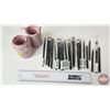 Image 1 : SST Make Up Brushes (19) w/SST Make Up Brush Carrier