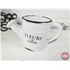 Image 6 : Décor : Candle Holder, Canvas Wall Plaque, Word Art & Ceramic Waterer Dish (Wall Plaque : 14"H x 14"
