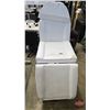 Image 2 : Adjustable Esthetician Treatment Bed and/or Tattoo Chair (Manual)