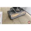 Image 7 : Shark Self-Cleaning Brushroll Upright Vacuum  (Measures : 45"H)