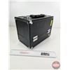 Image 6 : Caboodles Portable Makeup Train Case (Measures : 9"H x 11-1/4"W x 6-1/2"D)