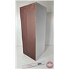 Image 3 : Small White Cupboard  (Measures : 31-1/2"H x 12"W x 11-3/4"D)