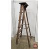 Image 4 : Décor Shelf (Freestanding) (Stepladder Appearance) (6ft)