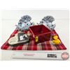 Image 2 : Combo: Pet Memorial Heart ; 2 Puppies in Angle Wings; Place Mat & Square Plant Pot & Bathtub Toy