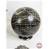 Image 2 : Décor Combo: Globe; Sea Horse; Candle Holders; Trinket Bowls; Hour Glass; Planters