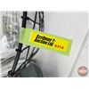 Image 5 : Variety of Hangers & Easels & Wire Basket (17pcs)